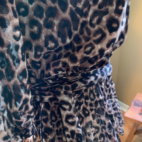 I.N.C. Leopard print blouse ( NWT) - Picture 5 of 14